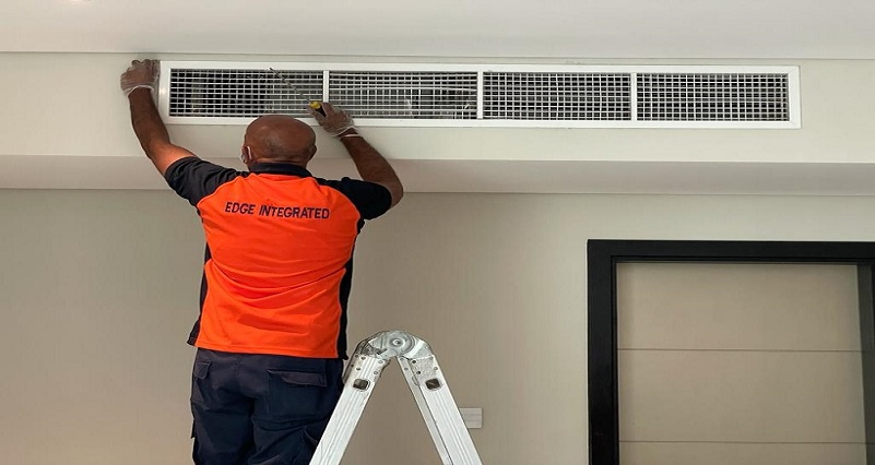 AC DUCT CLEANING IN DUBAI